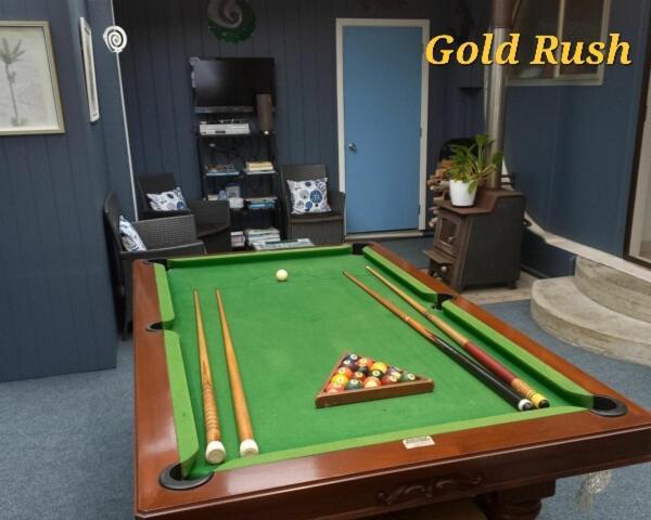 Charleston Goldfields Accommodation Extérieur photo
